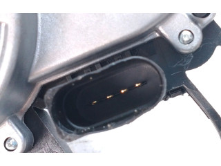 Моторчик заднего дворника 5G0955711C, W000089789    Seat Ateca