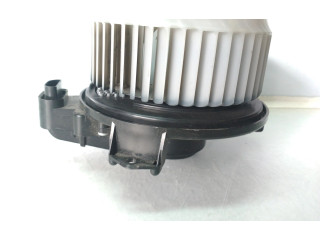 Вентилятор печки    8710342101, 2727008105   Toyota RAV 4 (XA40)
