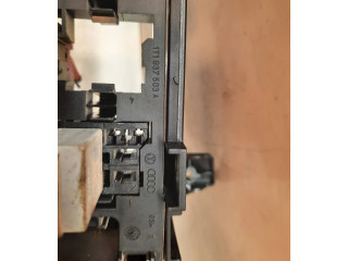 Блок предохранителей  1T1937503A   Volkswagen Golf Plus    
