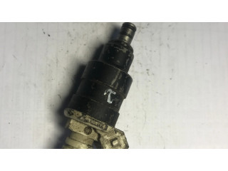 Vstřikovač 0280150208   BMW 3 E30  pro benzínový motor 0.0  