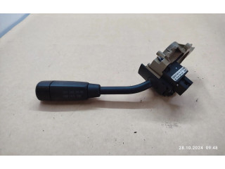 Ручка стеклоочистителей 2035450010   Mercedes-Benz C W203