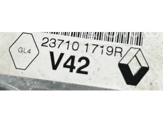 Блок управления двигателя 237101719R   Renault Dacia Duster