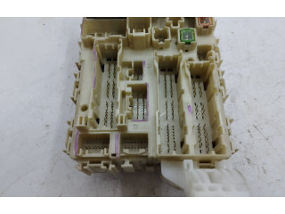 Блок предохранителей 9139A, 03815E25   Toyota Prius (XW20)    