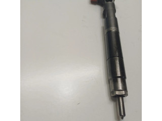 Vstřikovač A6510700587   Mercedes-Benz C W204  pro naftový motor 2.2  