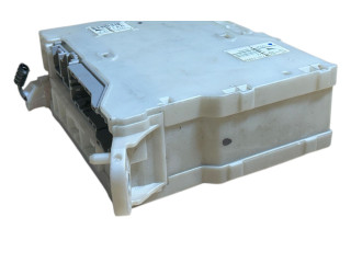   Pojistková skříňka 8273053050, 6G250440   Lexus  220D-250-350 2011