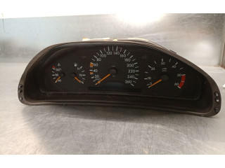 Přístrojová deska  Mercedes-Benz E W210 2002 2105409647, A2105409647  
