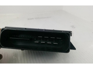 Модуль управления ручным тормозом    8K0907801D   Audi A4 S4 B7 8E 8H