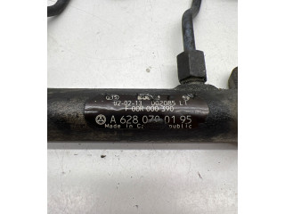 Магистральная трубка топлива A6280700195, F00R000390   Mercedes-Benz ML W163