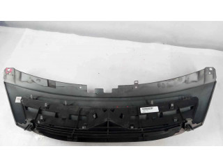 Передняя решётка Citroen C3 2002-2004 года 9680094177      