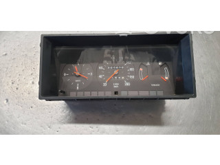 Přístrojová deska  Volvo 240 1991   