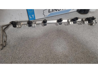 Vstřikovací lišta 14279851353   BMW 7 E38  pro benzínový / Газ motor 2.8 M52tub28 