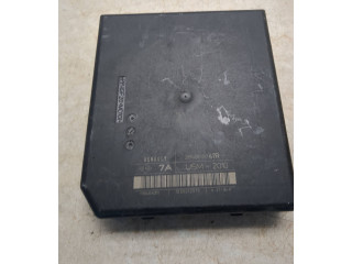 Блок предохранителей 284B68847R, 1830012619   Renault Laguna III    