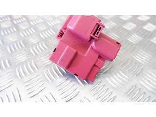 Lenkstockschalter Kombischalter Blinkerhebel / Lichthebel 826210D050, 82620K0020   Toyota Yaris Cross