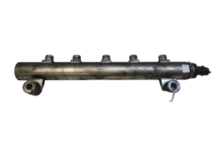 Vstřikovací lišta 0445214174, 048343   Opel Antara     
