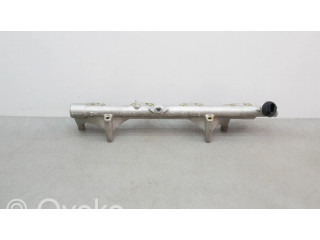 Vstřikovací lišta 7639979   BMW X1 F48 F49  pro benzínový motor 2.0 B46 A20 B 
