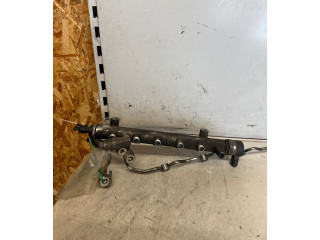 Vstřikovací lišta 96440398, 000523L2   Opel Antara     