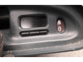 Дисплей    7700840351   Renault Scenic I