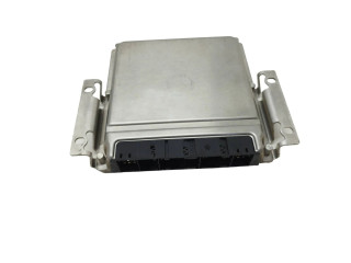 Řídící jednotka A0255453832, 0281001818   Mercedes-Benz C W202 2000
