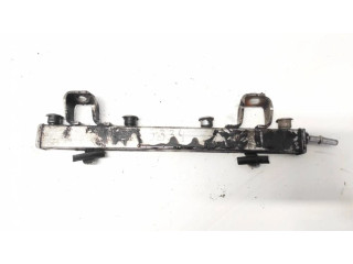 Топливная рампа 6M8G9D280AA, 6M8G-9D280-AA   Mazda 5 2.0 