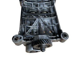 Масляный насос   F1051084, 014691  Hyundai Santa Fe 2.2