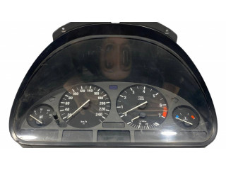 Přístrojová deska  BMW 5 E39 2001 8372359, 62118372359  