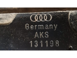 Замок багажника 131198    Audi A4 S4 B5 8D 1999-2000 года