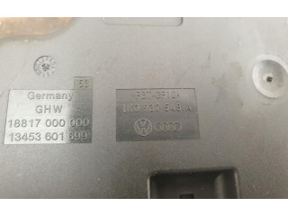   Pojistková skříňka 1K0937548A   Audi A3 S3 A3 Sportback 8P 2008