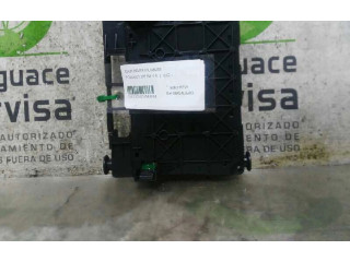   Pojistková skříňka 9643498980, 0090012   Peugeot 206 2005