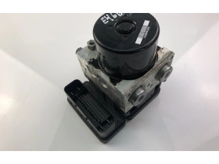 Jednotka ABS 30681619   Volvo XC70 2013