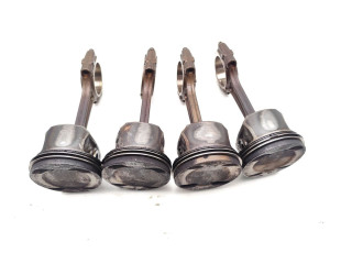 Píst B14XER   Opel Astra J    B14XER 