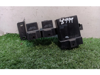 Pojistková skříňka Řídící jednotka BSM M9200209, M9200209   Chrysler Stratus 1996
