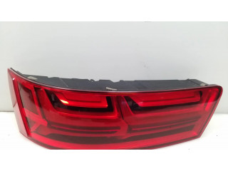 Задний фонарь левый 4M0945093L    Audi Q7 4M   2015- года