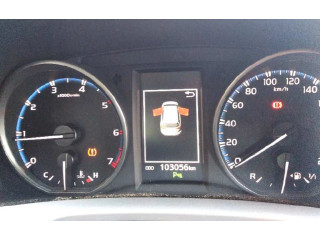 Панель приборов 8380012U00   Toyota RAV 4 (XA40)       