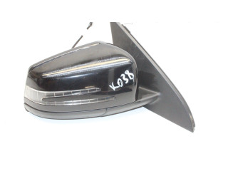 Zpětné zrcátko  Mercedes-Benz A W176 2014  A1768100216, 7PIN  