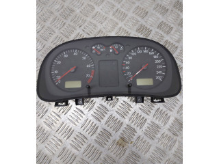 Панель приборов 0263618005   Volkswagen Golf IV       