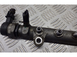 Vstřikovací lišta 23810-33021   Toyota Auris 150     