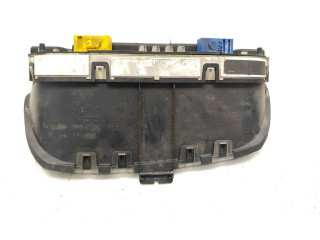 Přístrojová deska  Peugeot 306 1997 89652, 81115530  