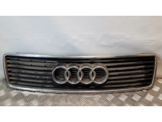 Передняя решётка Audi 100 S4 C4 1990-1995 года 4A0853651      