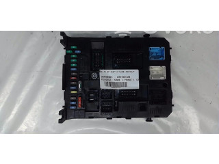 Pojistková skříňka Řídící jednotka BSM 967847718001   Peugeot 5008 2013
