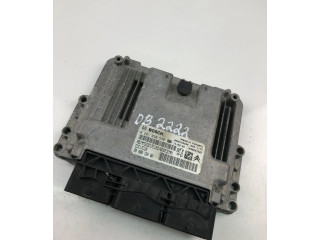 Řídící jednotka 9808016480, 0281030548   Peugeot 2008 I 2014