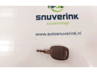 Řídící jednotka 8200059086, 8200044437   Renault Twingo I 2002