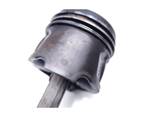  Поршень с шатуном K9K724 K9K724  Renault Megane II  