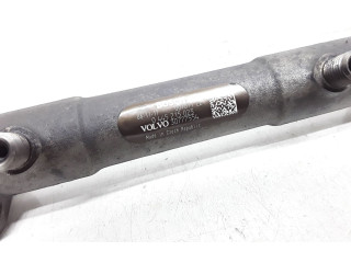 Vstřikovací lišta 30777554, 30777576   Volvo XC90     