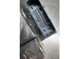 Jednotka ABS    BMW 5 E60 E61 2006