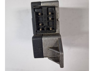 Блок подушек безопасности 0048201910, 0285001060   Mercedes-Benz E W124