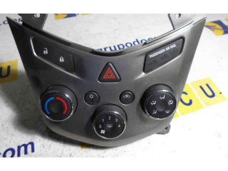 Блок управления климат-контролем 95164452   Chevrolet Aveo