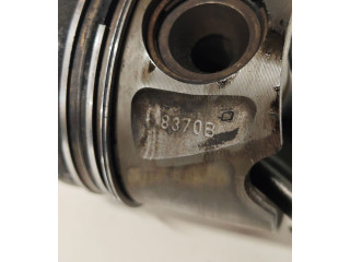Píst 8370B   Mercedes-Benz ML W164     