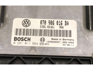 Řídící jednotka 070906016BA   Volkswagen Transporter - Caravelle T5 2004
