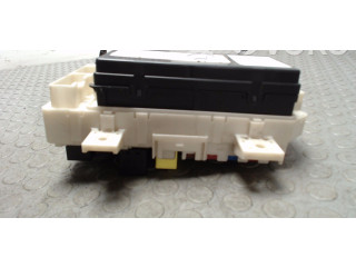 Блок предохранителей  MN108319   Mitsubishi Colt    