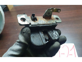 Замок багажника 606827505B    Volkswagen Polo IV 9N3 2005 - 2009 года